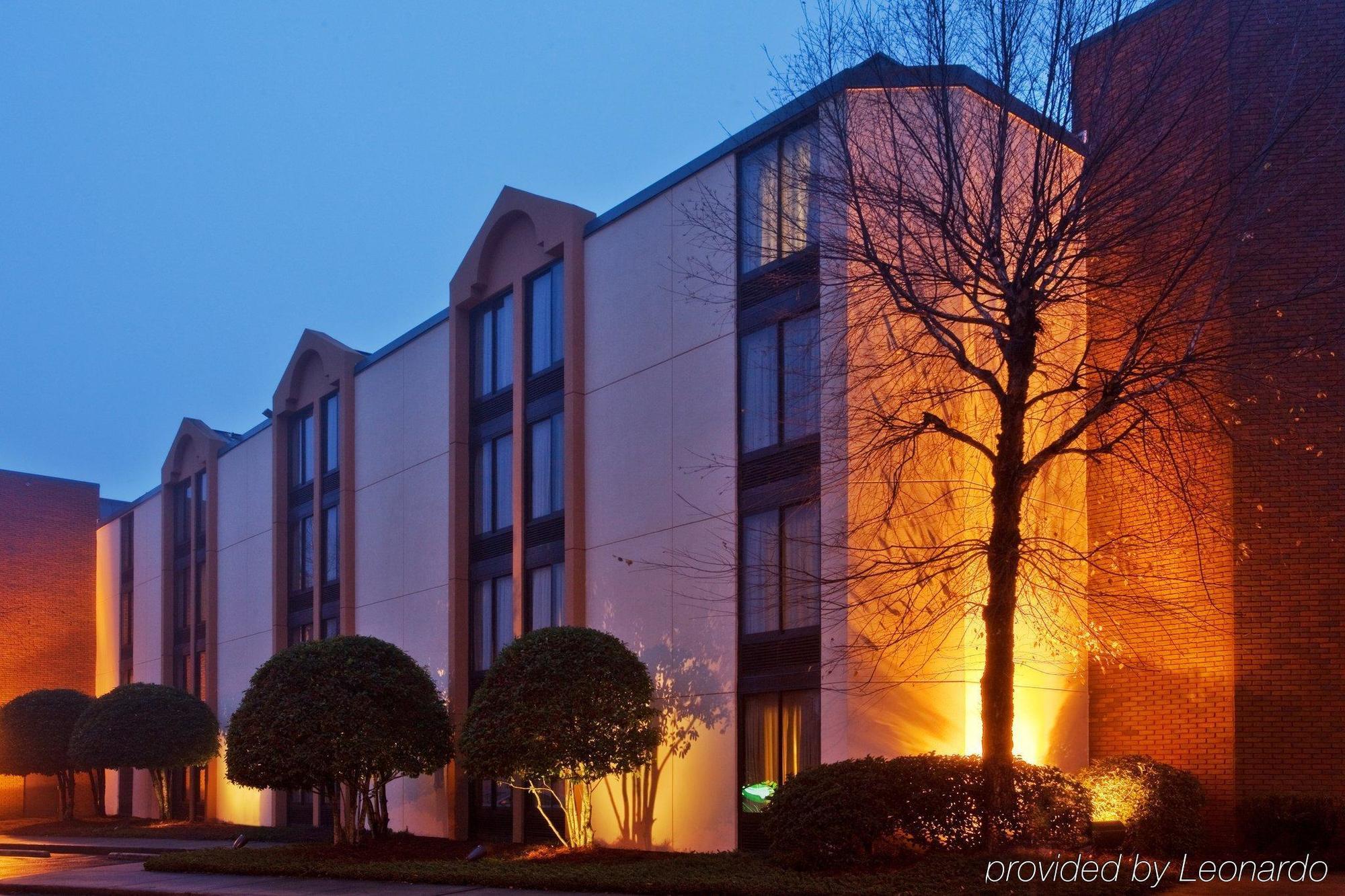 Ramada By Wyndham